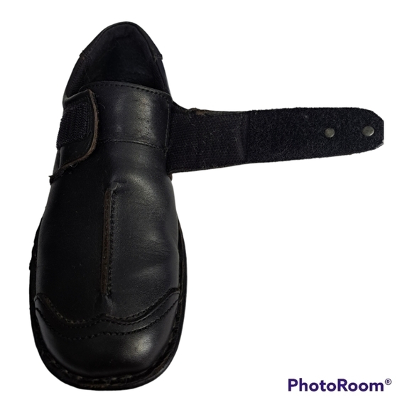 Volks Walkers leather womens black shoes, velcro closures. Size US 5.5/6 - Picture 12 of 14